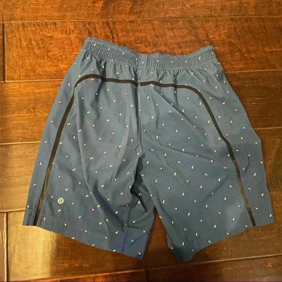 Lululemon Pace Breaker Shorts 9 inch - Picture 4 of 5